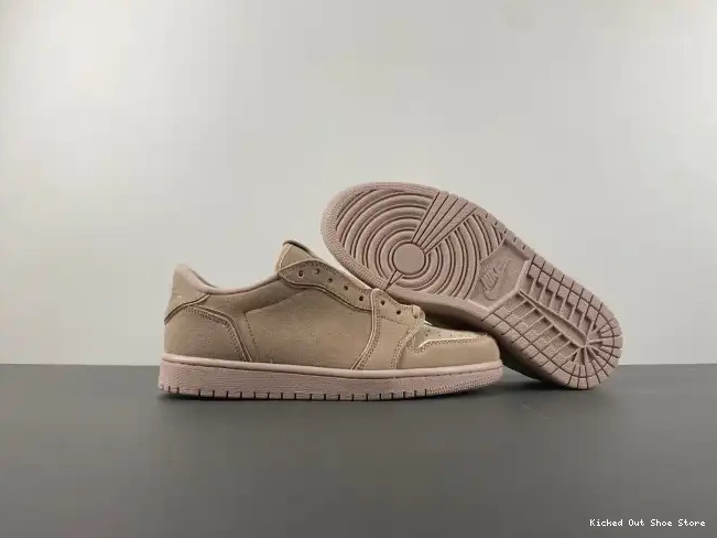 Kicked Out Shoe Store Retro Low Particle 1 NS Beige AO1935-204 Jordan 0617